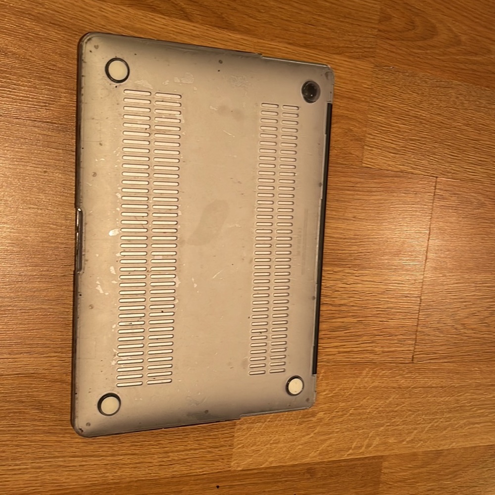 Mac Book Pro computer case - Picture 2 of 2
